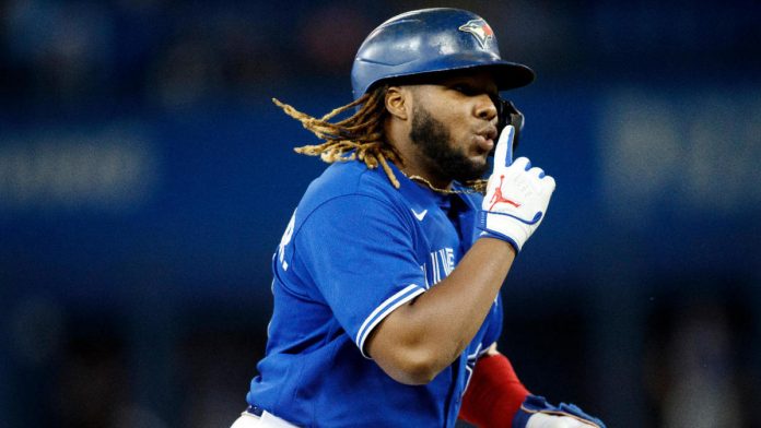 mlb-roundtable:-as-the-yankees,-blue-jays-and-red-sox-battle-for-al-wild-card-spots,-which-teams-will-prevail?