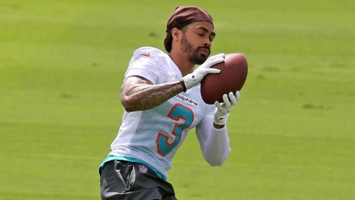 will-fuller-out-for-dolphins-due-to-personal-issue;-coach-brian-flores-won’t-say-when-wr-will-return-to-team