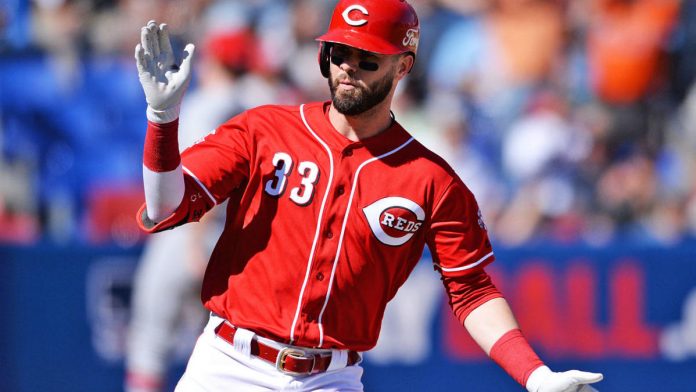 reds-activate-jesse-winker-as-cincinnati-looks-for-offensive-boost-in-nl-wild-card-race