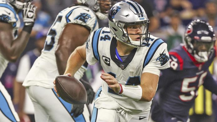 sam-darnold-has-already-accomplished-a-feat-with-the-panthers-he-never-reached-in-three-years-with-jets