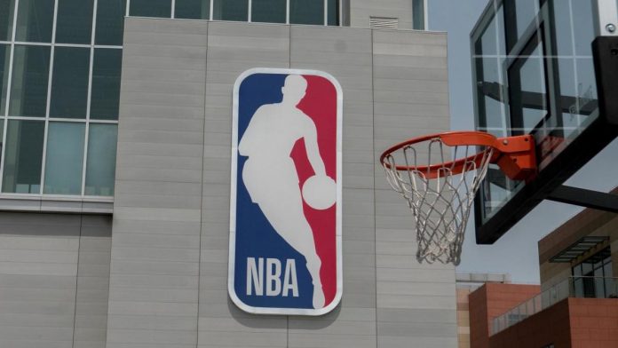 nba-struggling-to-get-to-100-percent-vaccination-rate-ahead-of-training-camp,-per-report