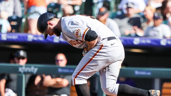 nl-west-leading-giants-lose-home-run-leader-brandon-belt-to-broken-left-thumb