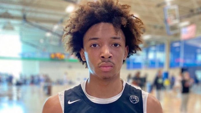 college-basketball-recruiting:-arkansas-beats-out-alabama-for-five-star-class-of-2022-guard-nick-smith-jr.