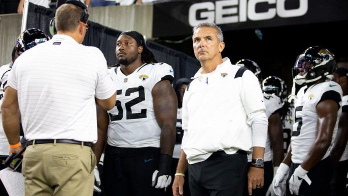 jaguars’-urban-meyer-says-bengals-loss-was-‘heartbreaking,’-expects-team-to-‘win-some-games’-this-season