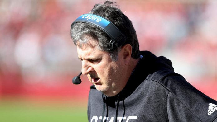 mississippi-state-coach-mike-leach-offers-his-latest-food-take:-pineapple-‘doesn’t-belong’-on-pizza