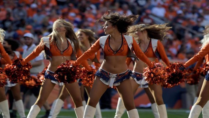 broncos-vs.-eagles:-how-to-watch,-schedule,-live-stream-info,-game-time,-tv-channel