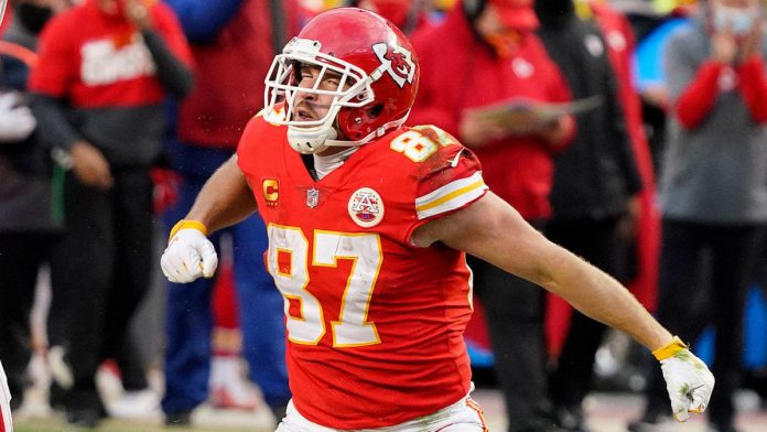 sunday-night-football-odds,-spread:-raiders-vs.-chiefs-picks,-nfl-predictions-from-expert-on-19-6-roll