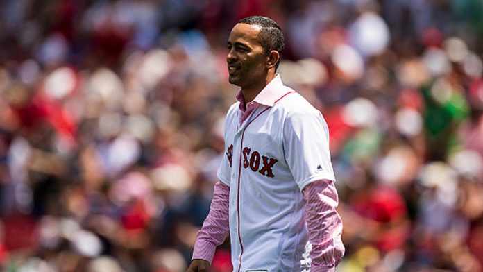 julio-lugo,-former-mlb-shortstop-who-won-2007-world-series-with-red-sox,-dies-at-45