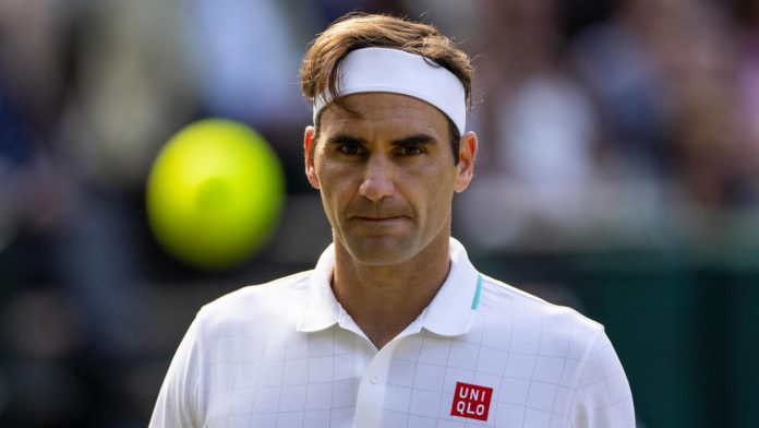 roger-federer-admits-‘end-is-near’-for-his-career,-announces-he’ll-miss-australian-open-and-likely-wimbledon