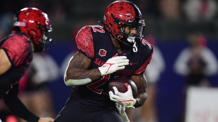 san-diego-state-vs.-unlv-odds,-line:-2021-college-football-picks,-week-12-predictions-from-proven-model