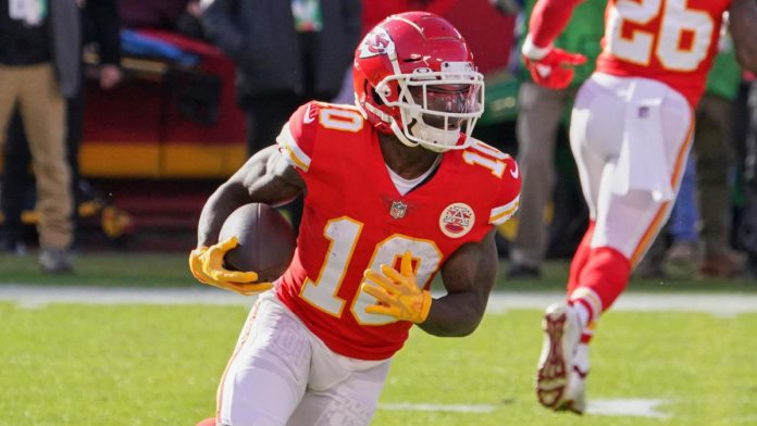 nfl-dfs-week-11-guide:-stacks,-value-plays-and-everything-to-know-while-constructing-your-lineups