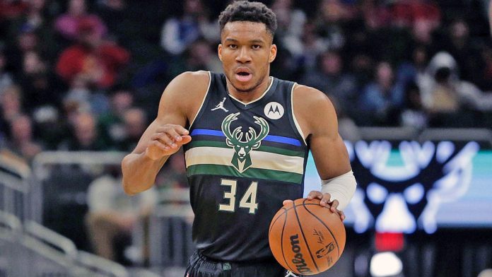 bucks-vs-thunder-odds,-line:-2021-nba-picks,-nov.-19-predictions-from-proven-computer-model