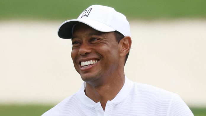 tiger-woods-offers-renewed-hope-in-one-three-second-clip,-maybe-most-of-all-for-himself